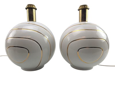 Lot 233 - PAIR OF 20TH CENTURY ITALIAN WHITE CERAMIC BALL LAMPS