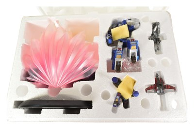 Lot 500 - TRANSFORMERS - DIAMOND SELECT SOUNDWAVE STATUE 571/1000