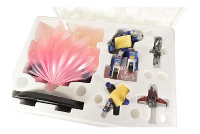 Lot 500 - TRANSFORMERS - DIAMOND SELECT SOUNDWAVE STATUE 571/1000