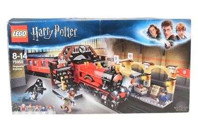 Lot 521 - LEGO - HARRY POTTER 75955 HOGWARTS EXPRESS