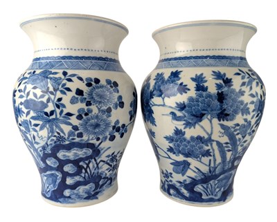 Lot 10 - PAIR OF QING DYNASTY BLUE & WHITE VASES 清 青花山水花鸟瓶一对