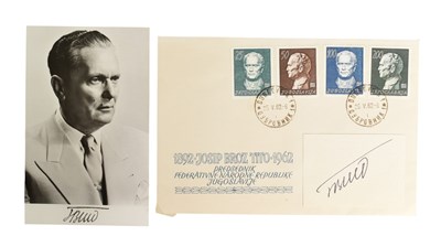 Lot 39 - WORLD LEADERS - JOSIP BROZ TITO (D.1980) - AUTOGRAPH ON PAPER