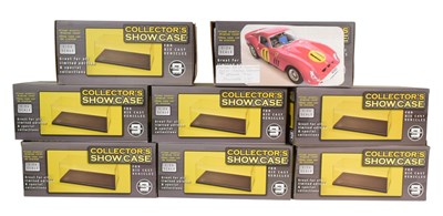 Lot 153 - DIECAST - COLLECTION OF 1/24 SCALE DISPLAY CASES