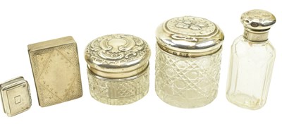 Lot 133 - GEORGE III HALLMARKED SILVER PILL BOX & SILVER & GLASS VANITY BOTTLES