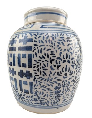 Lot 101 - LARGE 20TH CENTURY CHINESE BLUE & WHITE PORCELAIN 'HAPPINESS' GINGER JAR