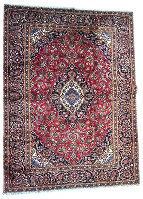 Lot 502 - LARGE EARLY 20TH CENTURY CENTRAL PERSIAN KASHAN WOOL CARPET RUG