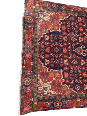 Lot 726 - 20TH CENTURY NORTH WEST PERSIAN SAROUK RUG
