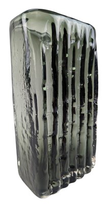 Lot 20 - GEOFFREY BAXTER FOR WHITEFRIARS - NO. 9669 - 'BAMBOO' GLASS VASE IN WILLOW