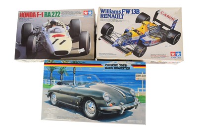 Lot 46 - DIECAST - COLLECTION OF PLASTIC MODEL KITS