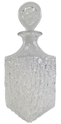 Lot 88 - WHITEFRIARS - GLACIER TEXTURED RANGE - NO. 9725 - GLASS DECANTER IN FLINT