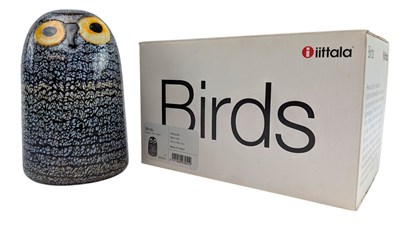 Lot 120 - OIVA TOIKKA (FINNISH, 1931-2019) FOR IITTALA - BIRDS RANGE - LARGE BARN OWL (RIIHIPOLO)