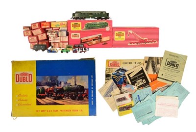 Lot 365 - MODEL RAILWAY - COLLECTION OF VINTAGE HORNBY DUBLO