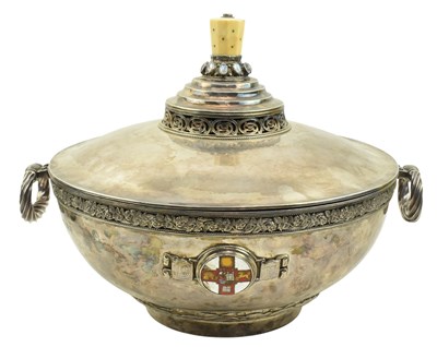 Lot 489 - LARGE GEORGE VI HALLMARKED SILVER LIDDED SOUP TUREEN/LIDDED BOWL