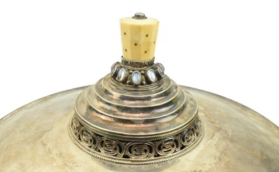 Lot 489 - LARGE GEORGE VI HALLMARKED SILVER LIDDED SOUP TUREEN/LIDDED BOWL