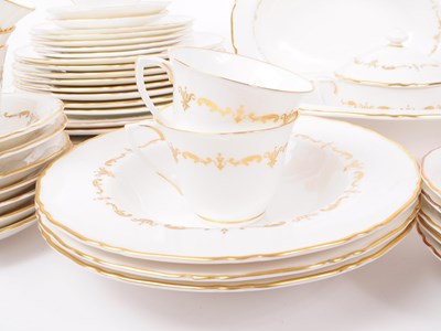 Lot 21 - ROYAL WORCESTER - GOLD CHANITILLY PORCELAIN SERVICE