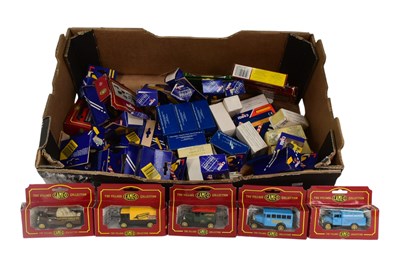 Lot 41 - DIECAST - COLLECTION OF VINTAGE CORGI DIECAST MODELS