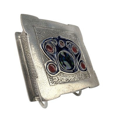Lot 6 - A. E. WILLIAMS - ART NOUVEAU STYLE ENGLISH PEWTER & RESIN LIDDED TRINKET BOX