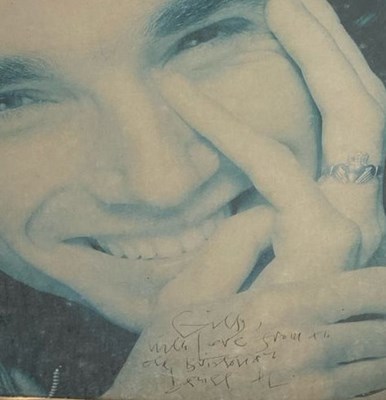 Lot 148 - SIR DANIEL DAY-LEWIS - LARGE AUTOGRAPHED FRAMED PHOTOGRAPH