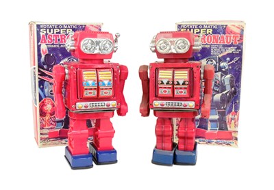 Lot 704 - TINPLATE TOYS - X2 TAIWAN SJM SUPER ASTRONAUT ROBOTS