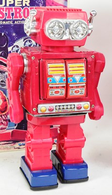 Lot 704 - TINPLATE TOYS - X2 TAIWAN SJM SUPER ASTRONAUT ROBOTS