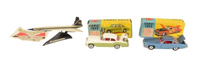 Lot 163 - DIECAST - COLLECTION OF VINTAGE CORGI TOYS DIECAST MODELS