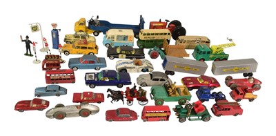 Lot 164 - DIECAST - COLLECTION OF VINTAGE DIECAST MODELS