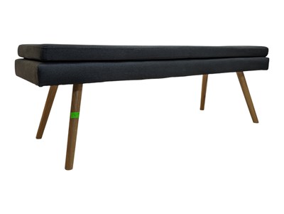 Lot 601 - CONTEMPORARY DESIGNER UPHOLSTERED OTTOMAN BENCH