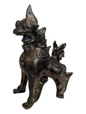 Lot 227 - 20TH CENTURY VINTAGE BURMESE BRASS FOO DOG GUARDIAN LION FIGURE