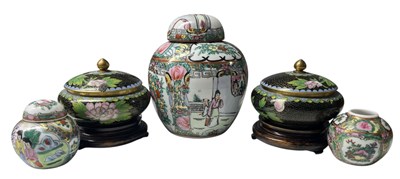 Lot 40 - PAIR OF VINTAGE CHINESE CLOISONNE LIIDDED POTS & GINGER JARS