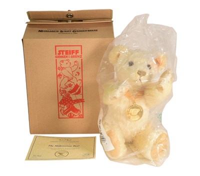 Lot 98 - TEDDY BEARS - GERMAN STEIFF MILLENNIUM BEAR