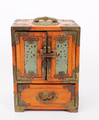 Lot 216 - MID CENTURY CHINESE JEWELLERY BOX