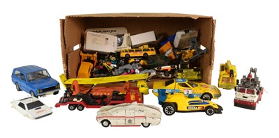 Lot 361 - DIECAST - COLLECTION OF VINTAGE DIECAST MODELS