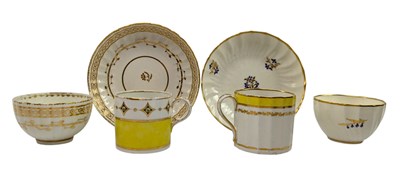 Lot 96 - SELECTION OF LATE 18TH / EARLY 19TH CENTURY CROWN DERBY PORCELAIN CUPS & SAUCERS