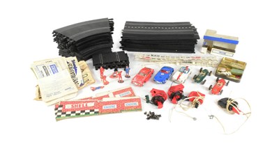 Lot 357 - SCALEXTRIC - COLLECTION OF VINTAGE SCALEXTRIC CARS & ACCESSORIES