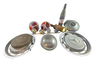 Lot 48 - AUTOMOBILIA - MIXED COLLECTION OF ITEMS