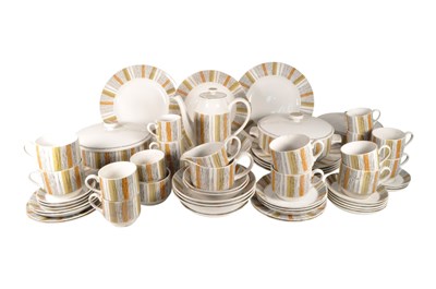 Lot 69 - MIDWINTER - MID CENTURY 1960S RETRO CERAMIC SIENNA DINNER SERVICE