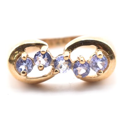 Lot 274 - HALLMARKED 9CT GOLD & TANZANITE LINE RING