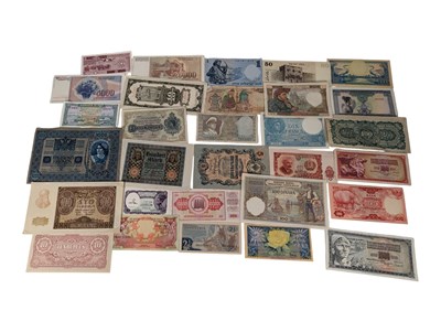 Lot 532 - COLLECTION OF VINTAGE 20TH CENTURY FOREIGN BANKNOTES