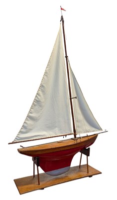 Lot 606 - EARLY TO MID 20TH CENTURY HAND BUILT WOODEN POND YACHT ON STAND
