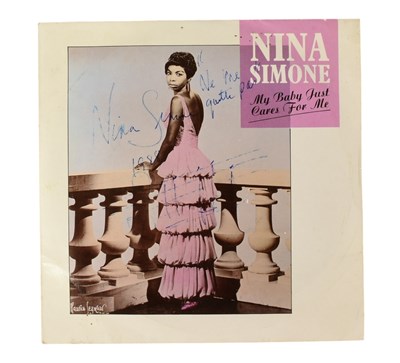 Lot 239 - MUSIC - NINA SIMONE - SIGNED 45RPM RECORD SLEEVE