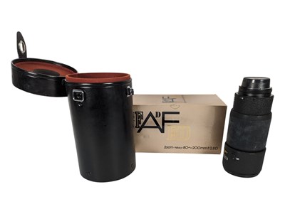 Lot 275 - NIKON - 1998 JAPANESE AF NIKKOR 80-200MM F/2.8 D ZOOM LENS