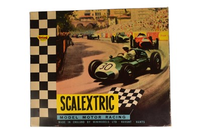 Lot 387 - SCALEXTRIC - VINTAGE TRIANG SCALEXTRIC SLOT CAR RACING SET