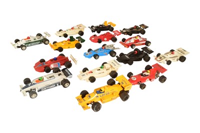 Lot 130 - SCALEXTRIC - COLLECTION OF VINTAGE HORNBY SLOT RACING CARS