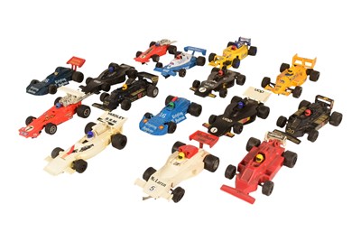 Lot 391 - SCALEXTRIC - COLLECTION OF VINTAGE SLOT CARS