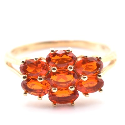 Lot 295 - HALLMARKED 9CT GOLD & FIRE OPAL CLUSTER RING