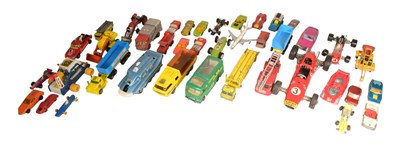 Lot 393 - DIECAST - COLLECTION OF ASSORTED DIECAST MODELS