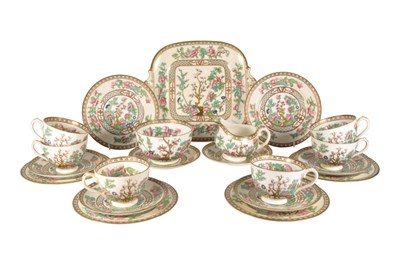 Lot 86 - COALPORT - LATE 19TH CENTURY INDIAN TREE PATTERNED CHINA TEA SERVICE