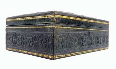 Lot 25 - CONTINENTAL 19TH CENTURY TOOLED GREEN LEATHER JEWELLERY BOX