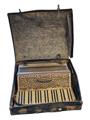 Lot 280 - HOHNER - EARLY 20TH CENTURY VINTAGE CASED ACCORDION