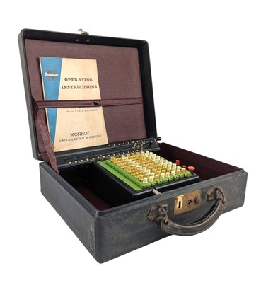 Lot 132 - MONROE CALCULATING MACHINE - MODEL LI60-X IN ORIGINAL CASE